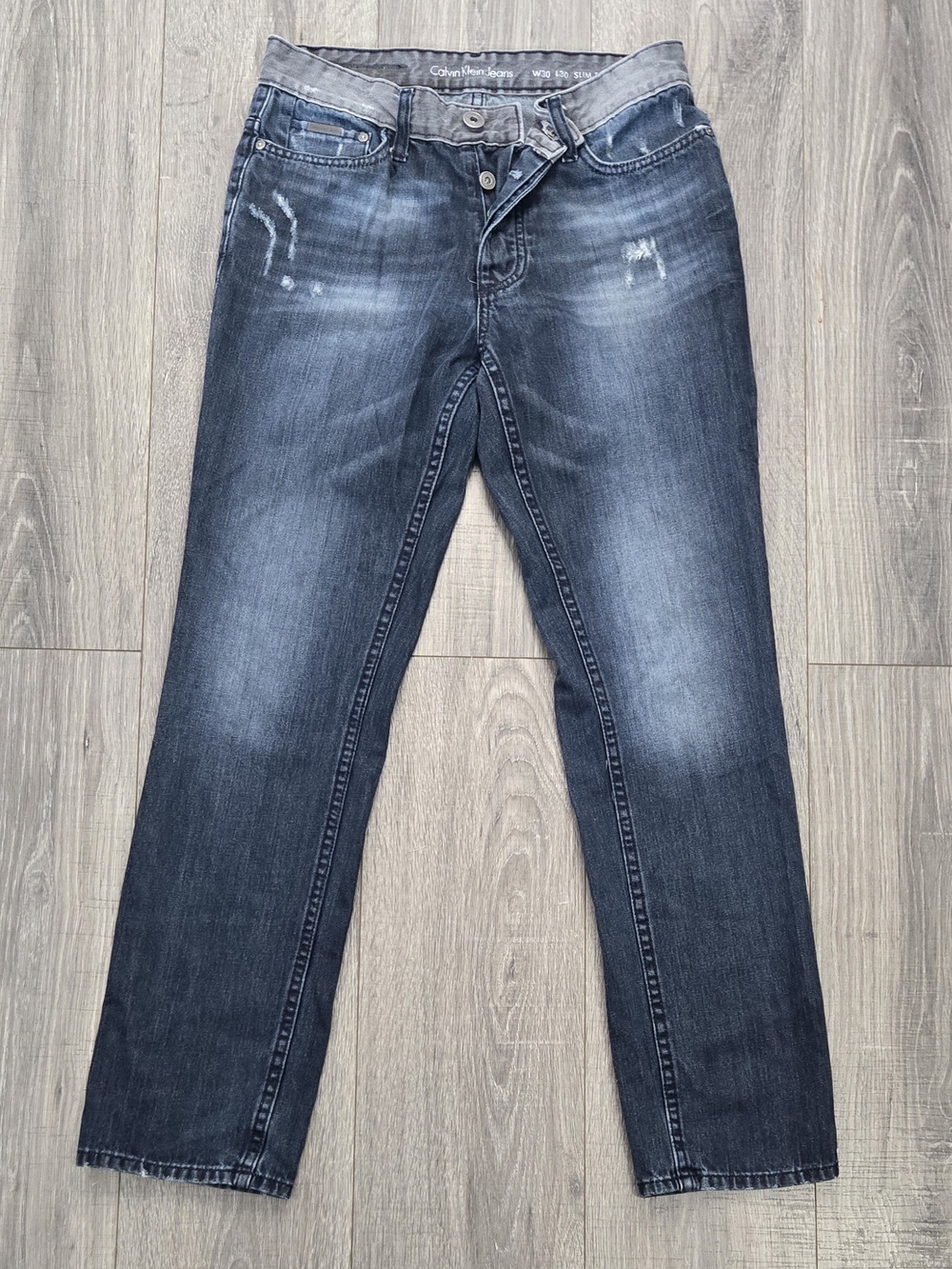 Calvin Klein Jeans Mens 30x30 Slim Distressed Dark Wash Faded Denim CK.